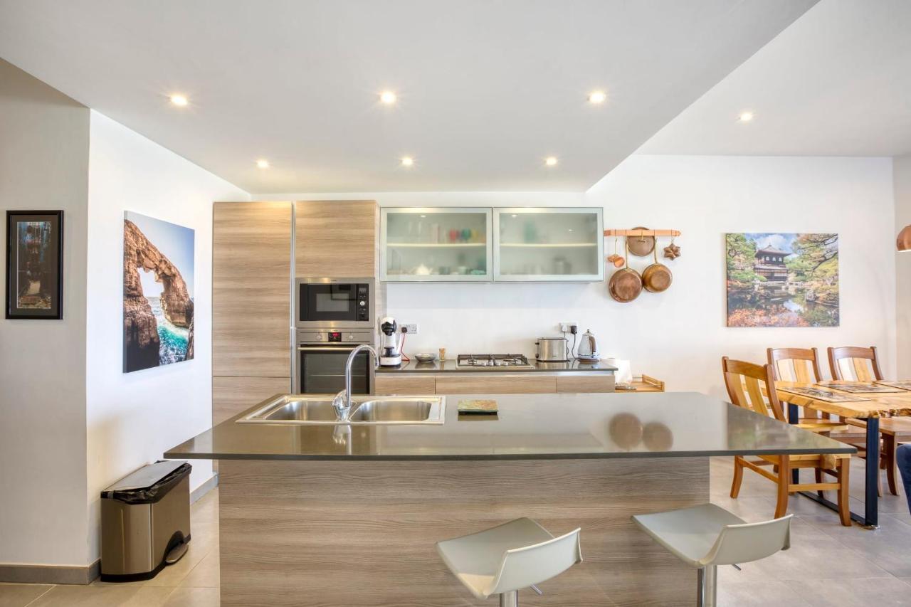 Apartment With Pool-Hosted By Sweetstay Zebbug  Екстер'єр фото